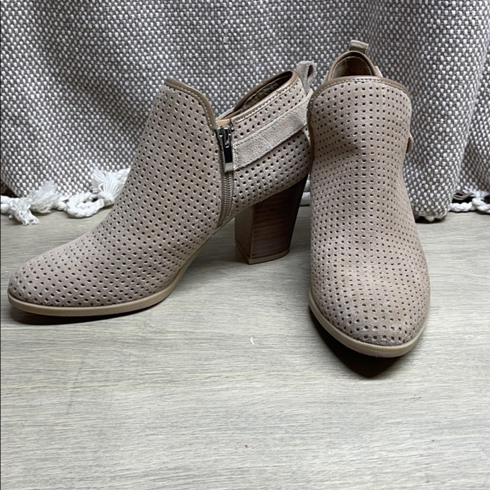 Franco Sarto booties size 8 1/2